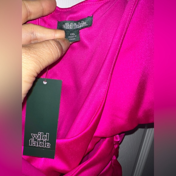 🩷 NWT! Fuchsia Satin Cut Out Dress - Picture 3 of 5